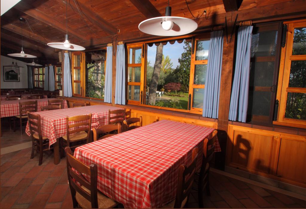 Hotel Ristorante La Bilancia Loreto Aprutino Exterior foto